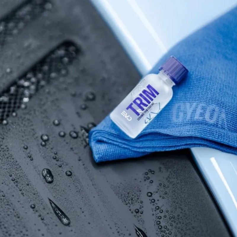 Gyeon Q² Trim EVO Kunststoffversiegelung 30ml